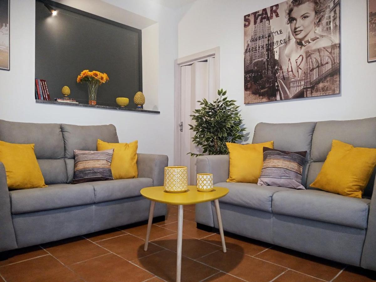 Zisa Home Ai Cantieri Culturali-Facile Posteggio In Strada No Ticket Palermo Ngoại thất bức ảnh