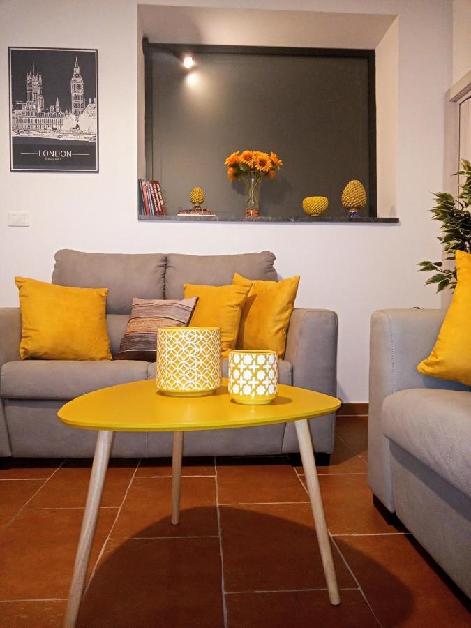 Zisa Home Ai Cantieri Culturali-Facile Posteggio In Strada No Ticket Palermo Ngoại thất bức ảnh